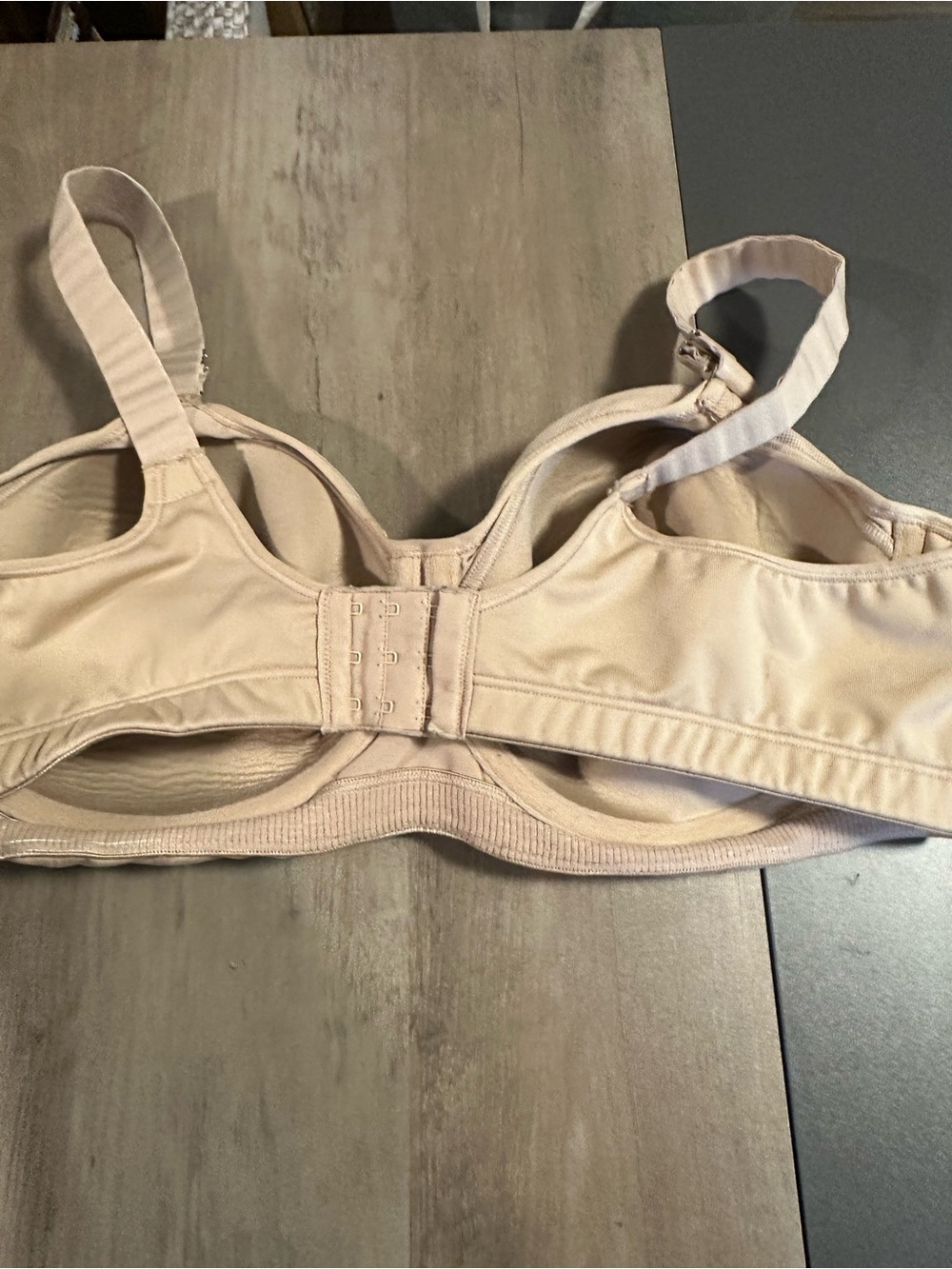 Playtex Nude Underwire Bra 2XL - Picture 3 of 4